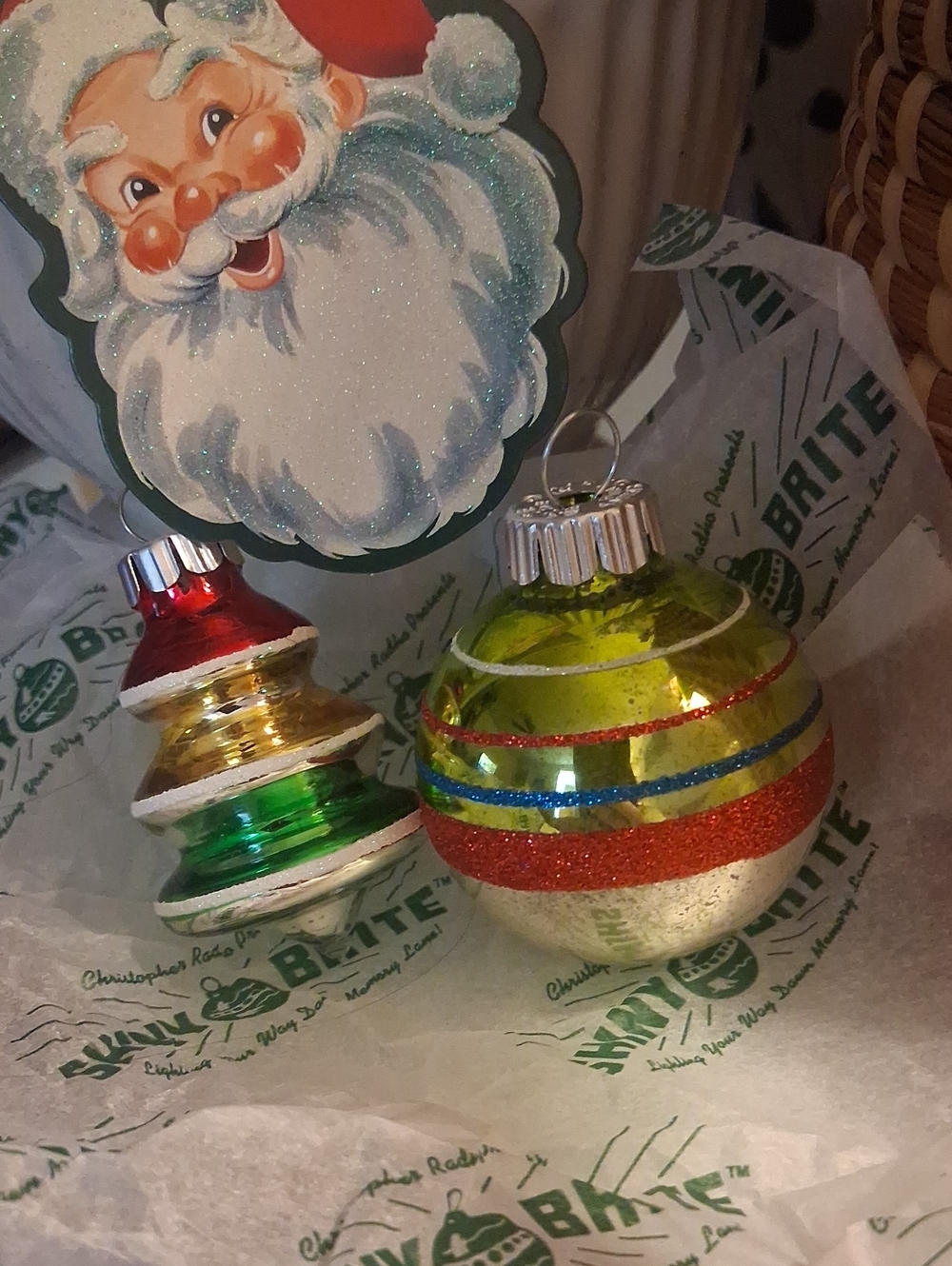 🎄Shiny Brite Vintage-Inspired Green & Red Glass Holiday Ornaments - Unbranded